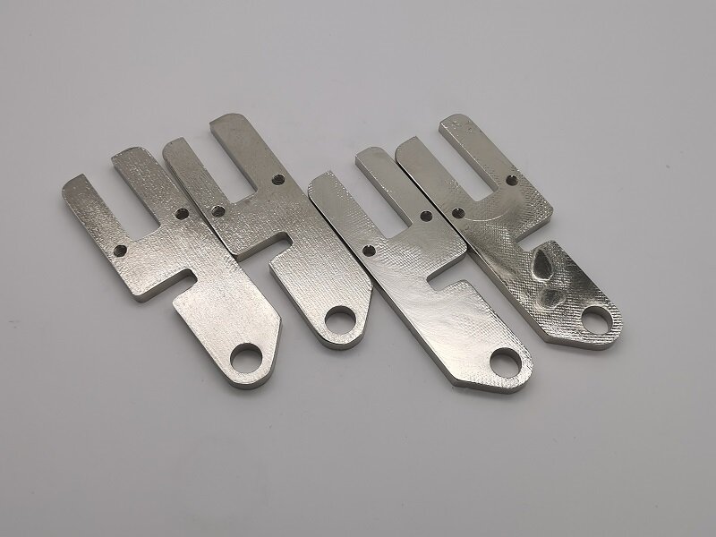 Cnc gia công vung lên hỗ trợ trục đuôi